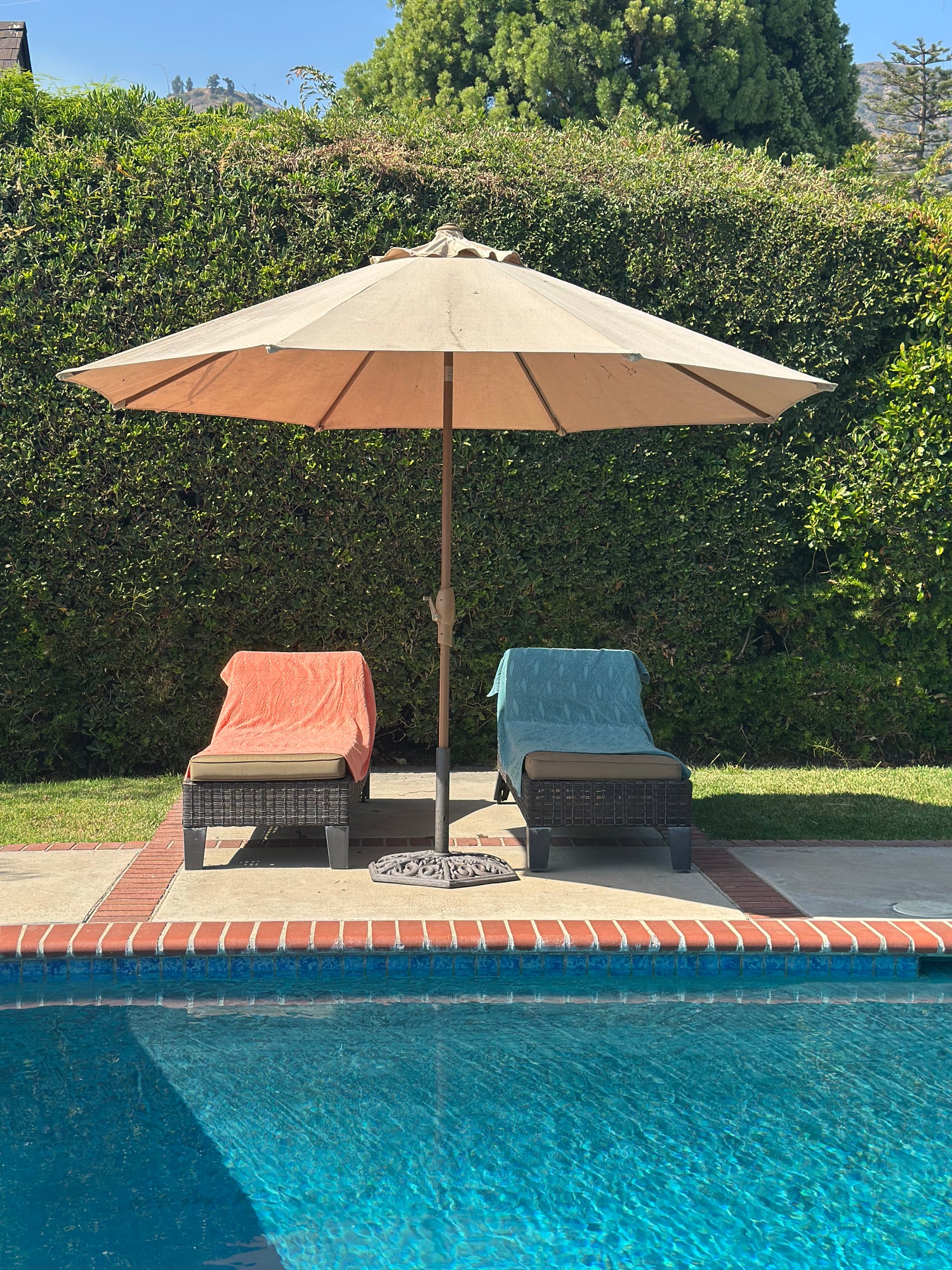 The Waves Bath Sheet