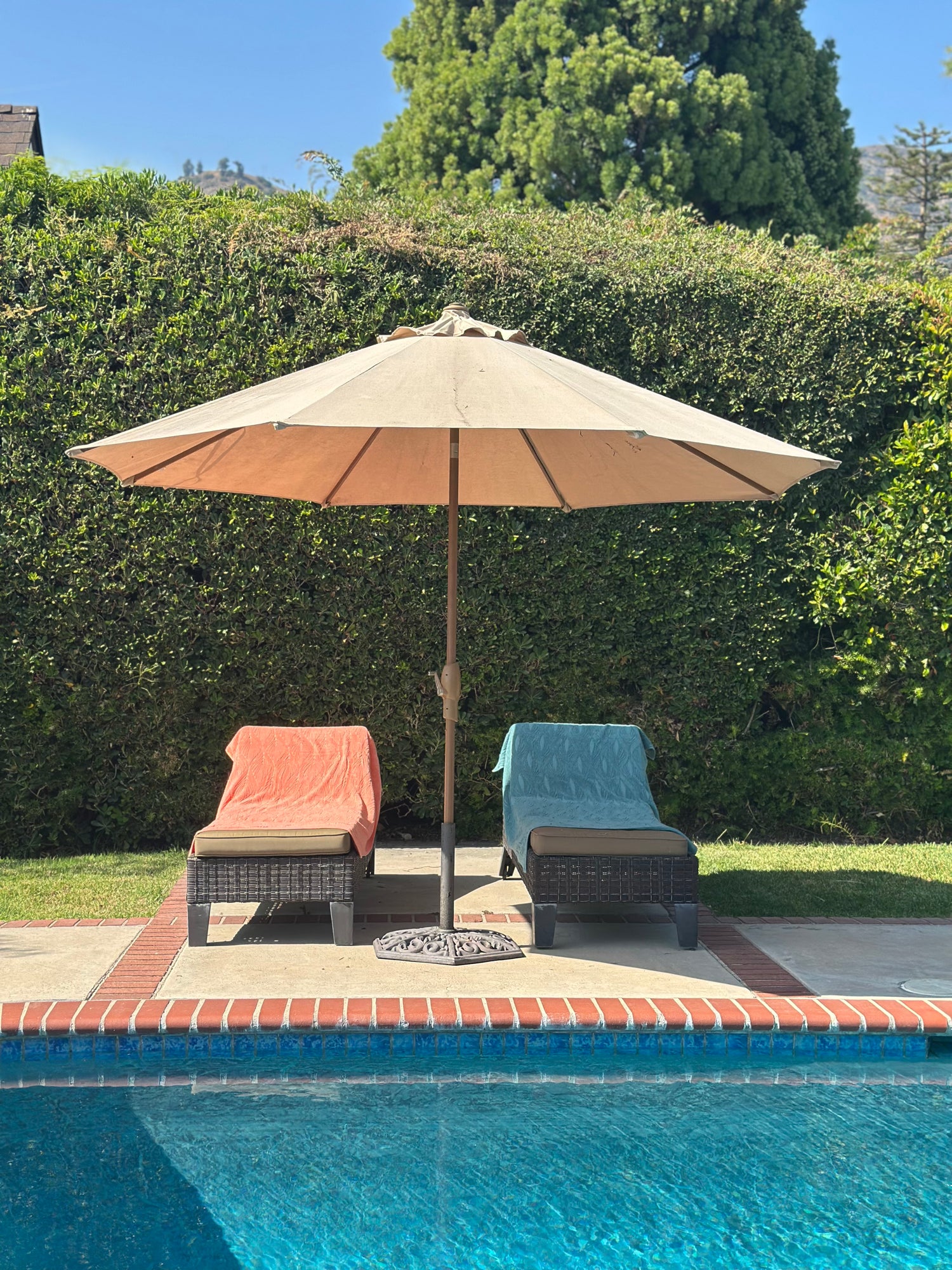 The Waves Bath Sheet