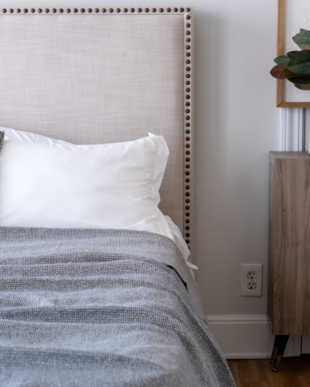 The Micro Waffle Wool Blanket in Stone